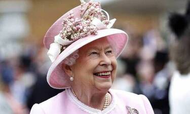 Βασίλισσα Ελισάβετ: Επέστρεψε πολύ χαμογελαστή και χωρίς μπαστούνι