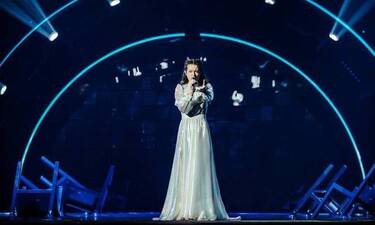 Eurovision 2022: Η ρατσιστική ερώτηση που έφερε σε δύσκολη θέση την Αμάντα