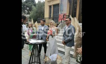 Γιώργος Μαυρίδης- Κρίστη Καθαργιά: Αποκλειστική φωτό από την ώρα της τέλεσης του γάμου τους!