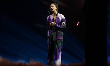 Eurovision 2022 τελικός: Πορτογαλία:Η Μaro τραγούδησε «Saudade, Saudade» σε μία ρομαντική ατμόσφαιρα