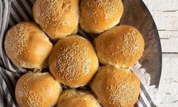 Ψωμί μαργαρίτα από τον Άκη Πετρετζίκη