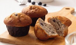 Συνταγές για muffins με λίγες θερμίδες που μπορείτε να πάρετε στο γραφείο