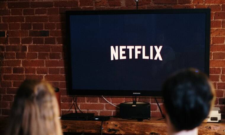 Netflix: Οι νέες προσθήκες του Οκτωβρίου για να περάσεις ευχάριστα τις ώρες σου στον καναπέ