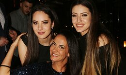 Λάμπης Λιβιεράτος: Οι κόρες του, Δανάη και Νεφέλη έχουν γίνει δυο πανέμορφες γυναίκες! (photos)