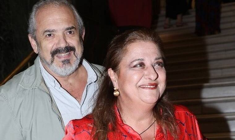 Η Κωνσταντινίδου με τον πρώην σύζυγό της, Χάνο στην επίσημη πρεμιέρα της παράστασης «Το Σώσε»