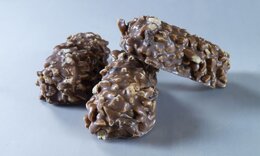 Εύκολη συνταγή για σοκολατάκια με ξηρούς καρπούς